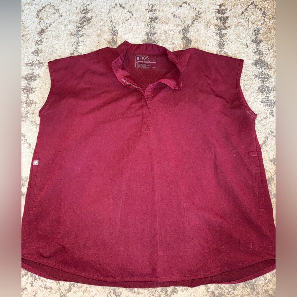 Figs maroon set Rafael top- size Large- Zamora joggers- size XL